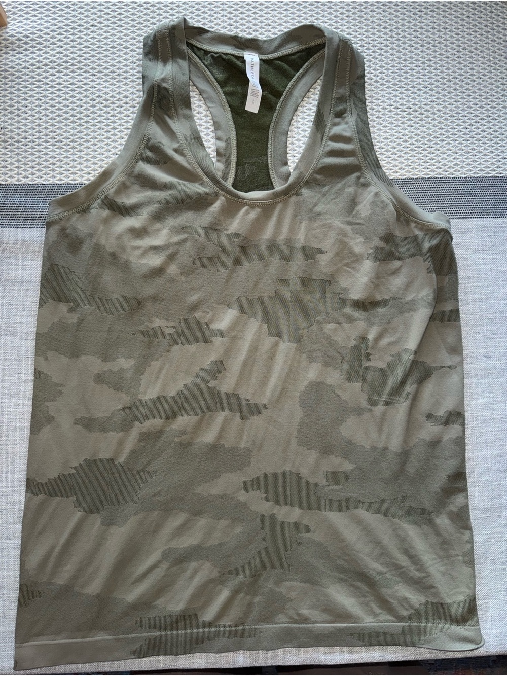 Athleta Momentum Camo Tank Top Olive Green|  Size Large L